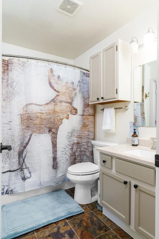 The Moose Crossing Appartement Anchorage Buitenkant foto
